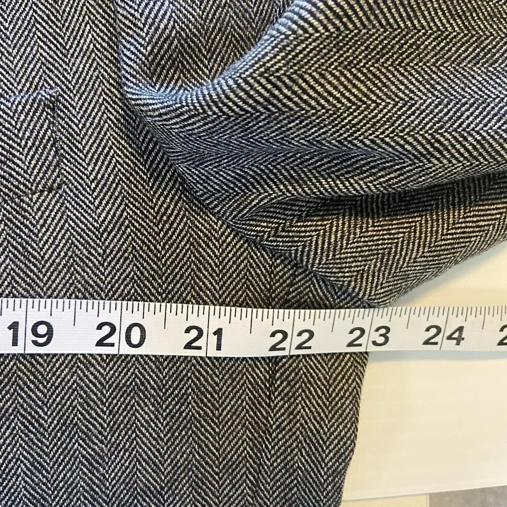 Joseph & Feiss Gold Sport Coat Mens 42 S‎ Lambswool Gray Herringbone Blazer